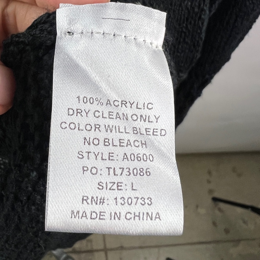 💚 3362. Open Knit Black Cardigan - Picture 5 of 6